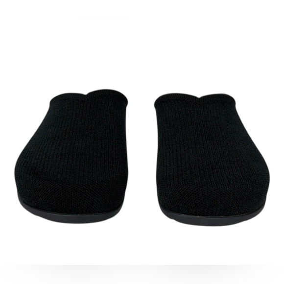 Rothys The Casual Clog Black Comfort Slippers Size Womens US 8 Slip On Soft - Picture 5 of 10